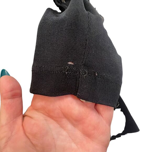 Chicos Blouse Size 1 Long Sleeve Black Floral Chain Gothic Casual Workwear Top - Picture 12 of 12